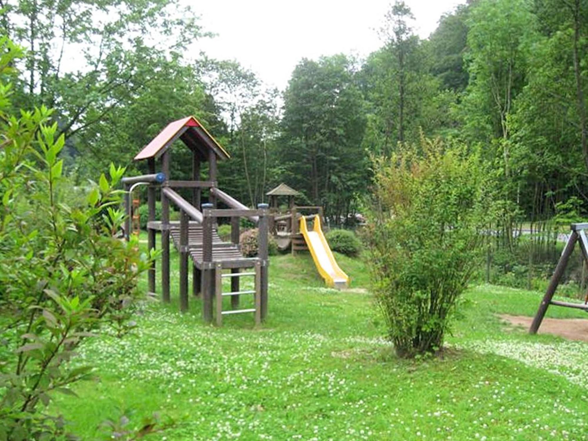 Spacious Group House In The Harz Region Zorge Esterno foto